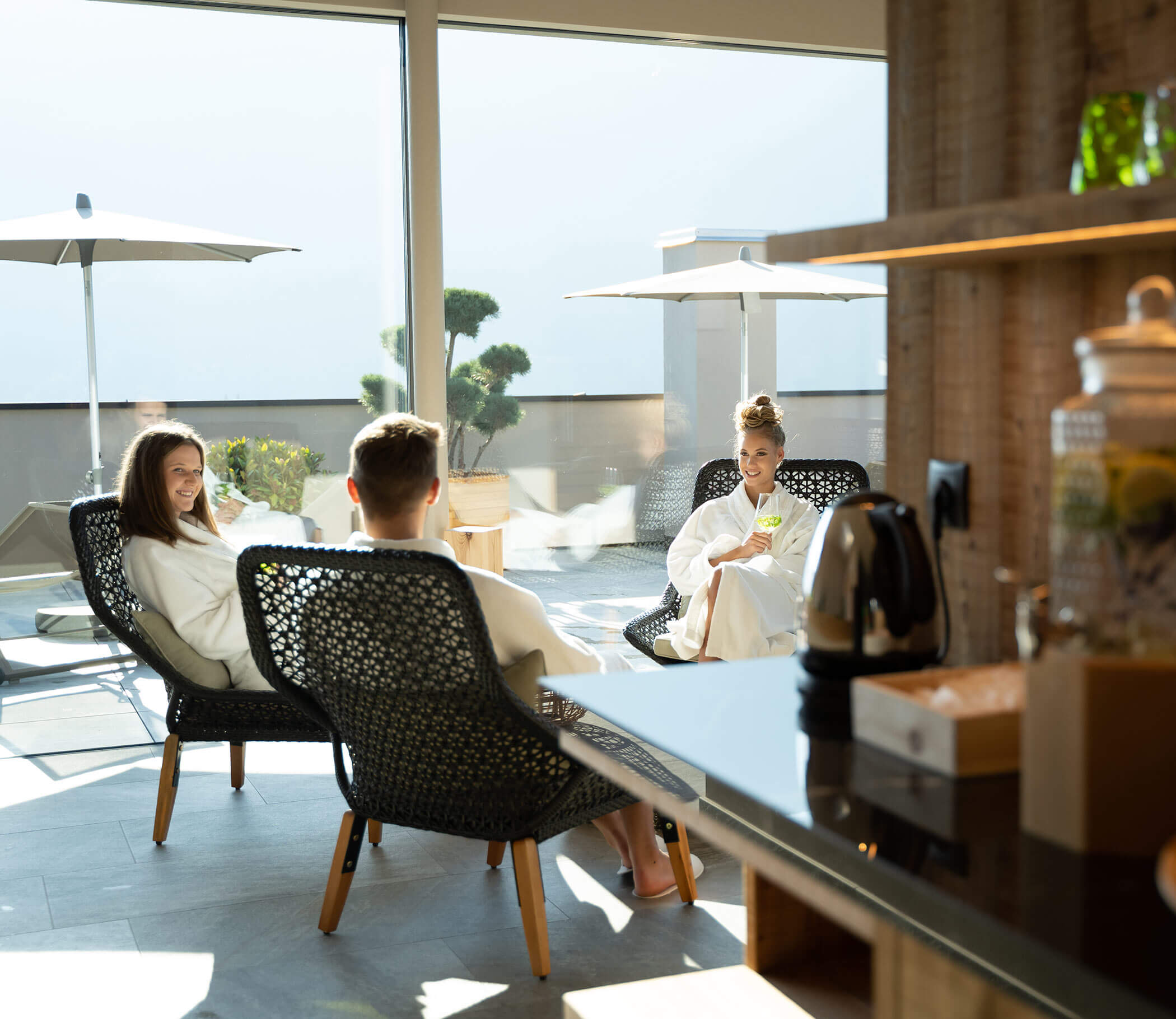 Teeecke auf der Dachterrasse